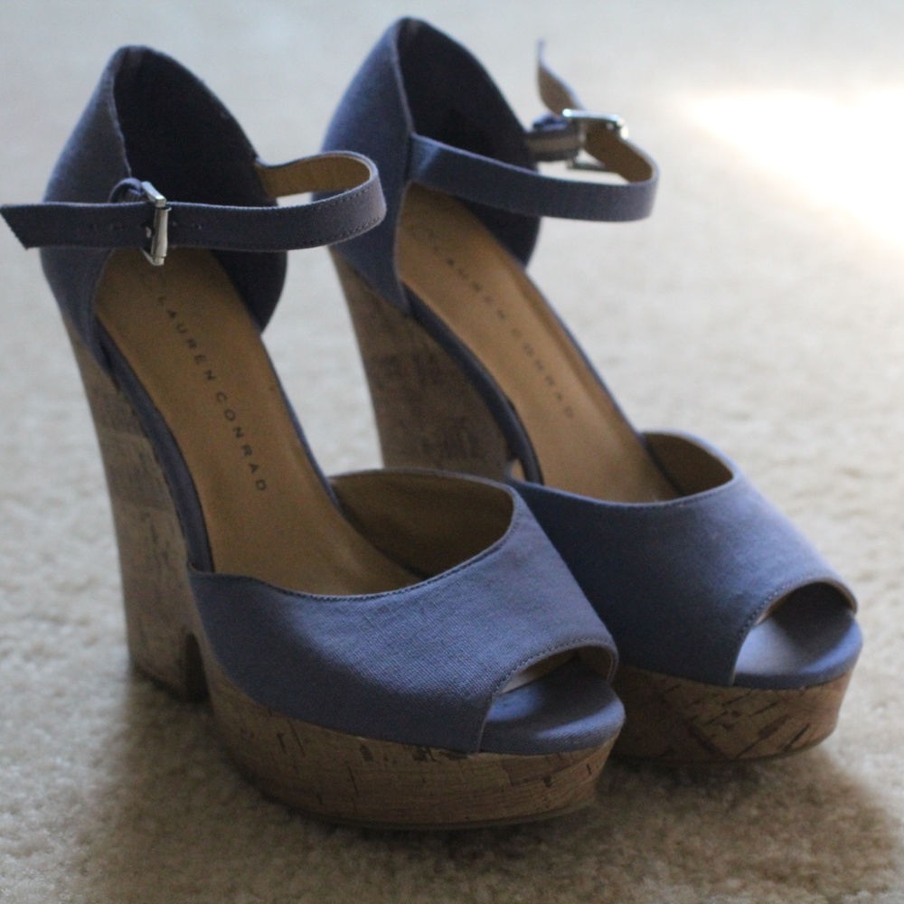 ✨NEW✨ Lauren Conrad platform sandals